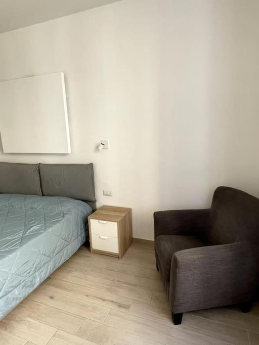 Domus Art Suites Merulana Rom Exteriör bild