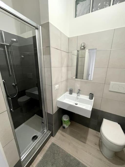 Domus Art Suites Merulana Rom Exteriör bild